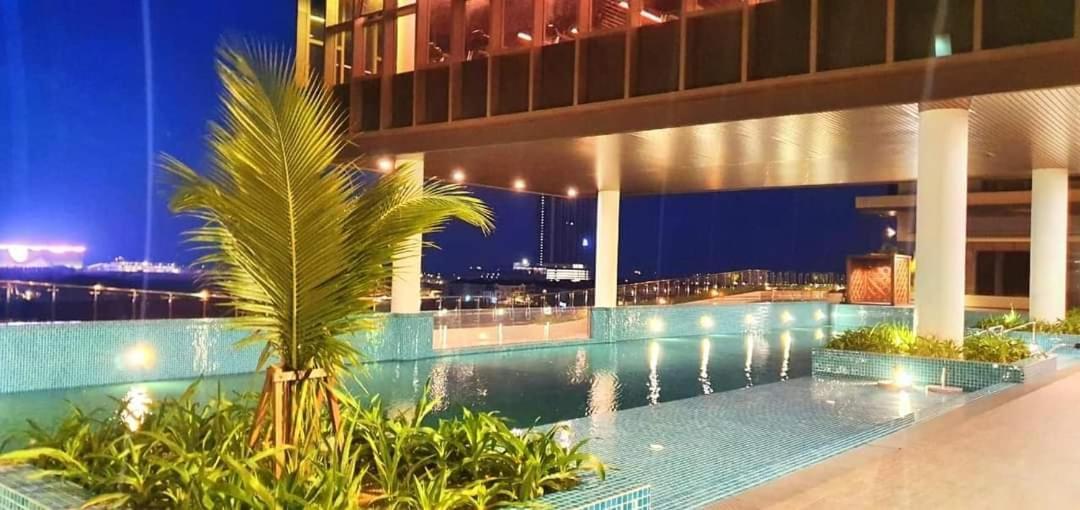 Jrv Hotelstyle Homestay Melaka Eksteriør billede